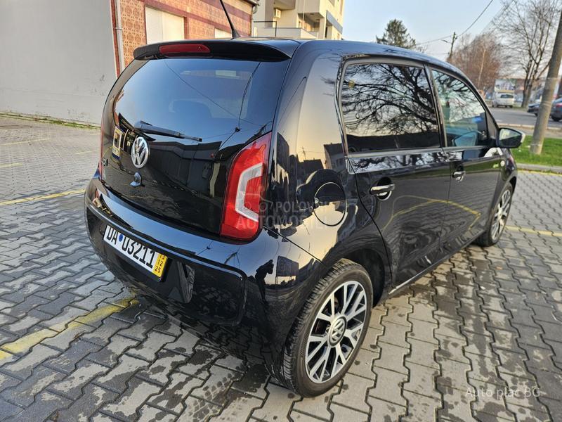 Volkswagen up! 1.0mpi STREET/NAV