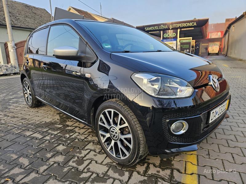 Volkswagen up! 1.0mpi STREET/NAV