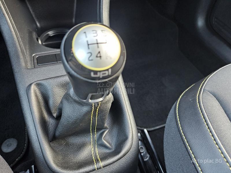 Volkswagen up! 1.0mpi STREET/NAV