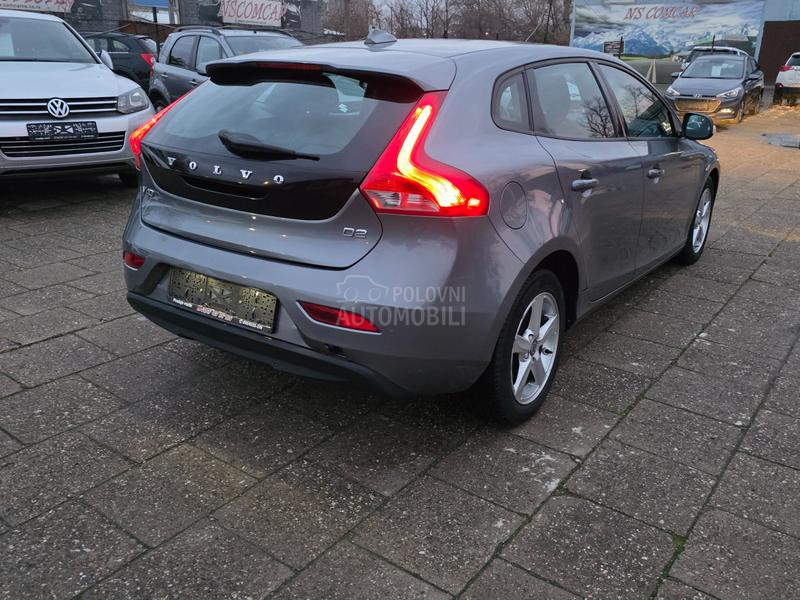 Volvo V40 1.6d NAV/SERVIS NA