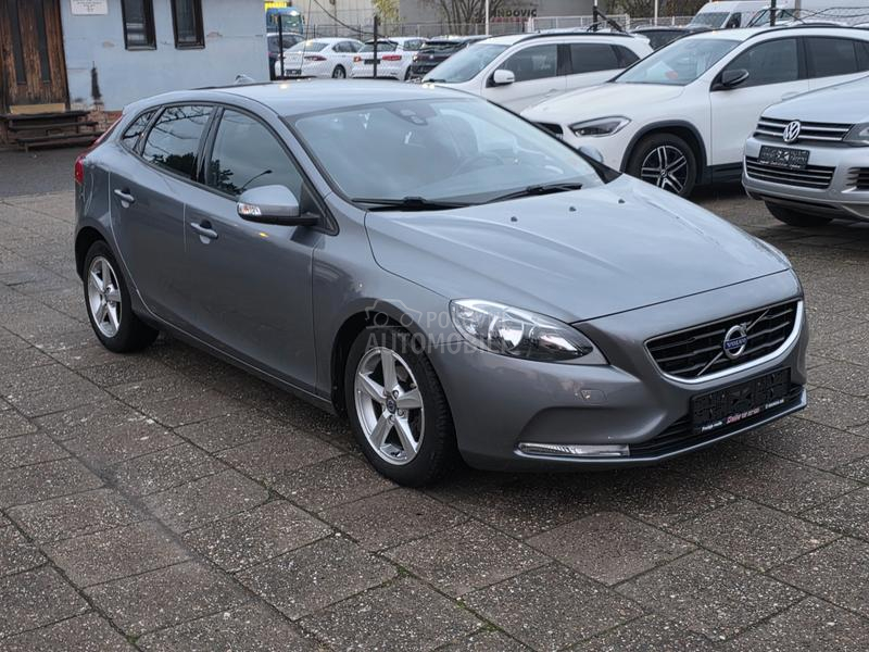 Volvo V40 1.6d NAV/SERVIS NA