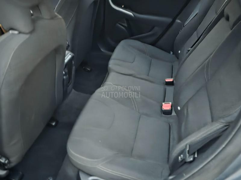 Volvo V40 1.6d NAV/SERVIS NA