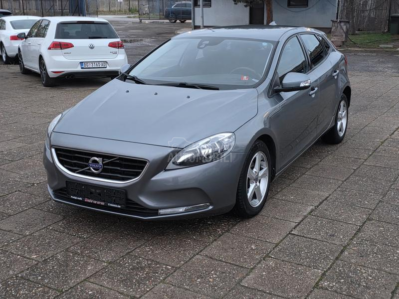 Volvo V40 1.6d NAV/SERVIS NA