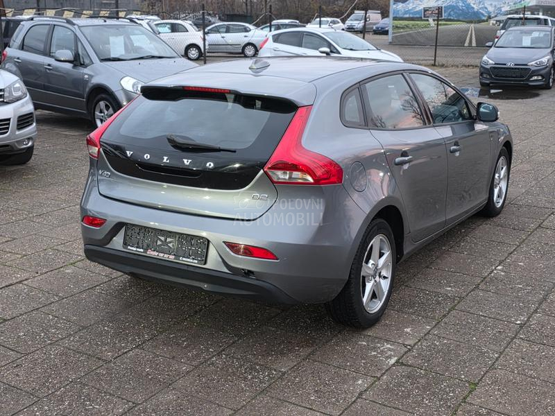 Volvo V40 1.6d NAV/SERVIS NA