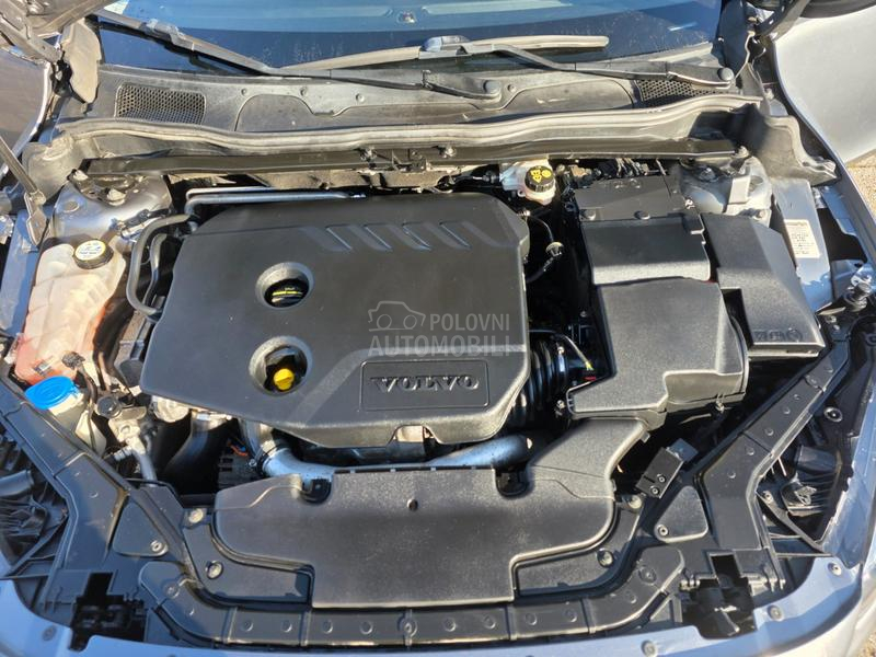 Volvo V40 1.6d NAV/SERVIS NA