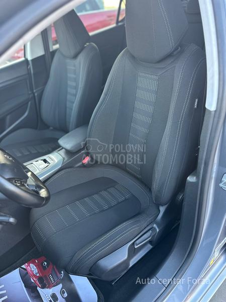 Peugeot 308 A U T / L E D / N OV