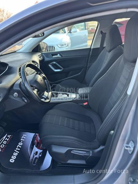 Peugeot 308 A U T / L E D / N OV