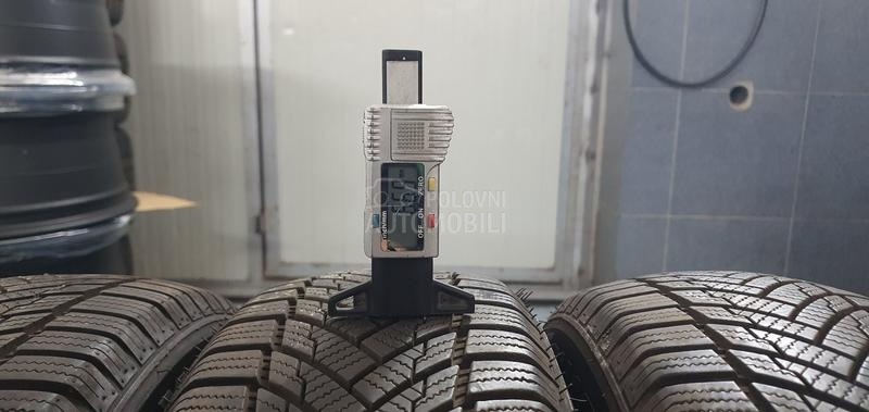 Tourador 165/65 R15 Zimska