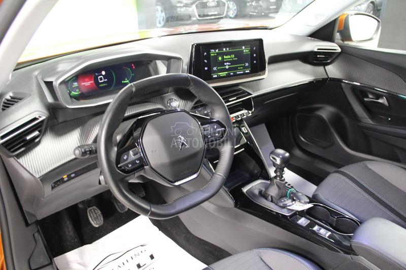 Peugeot 2008 RATA OD/ALLURE