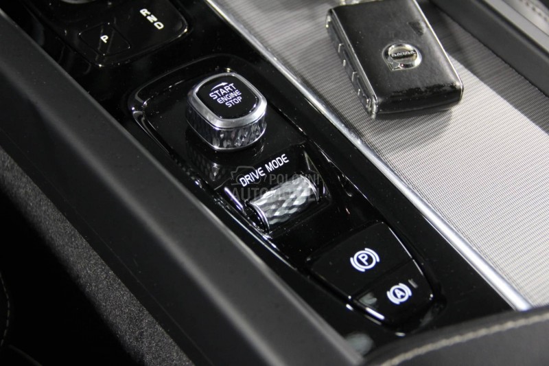 Volvo XC60 RADA OD312/B5 235AWD