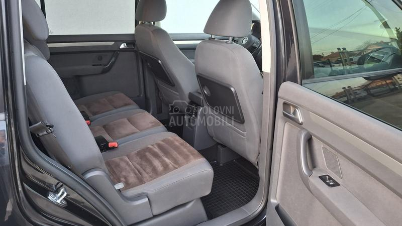 Volkswagen Touran 2.0tdi HIGHLINE
