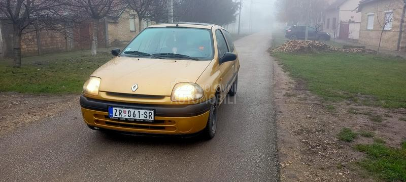 Renault Clio 