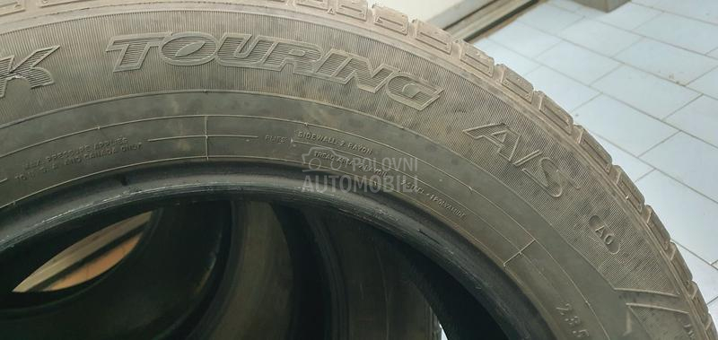 Dunlop 235/60 R18 Zimska