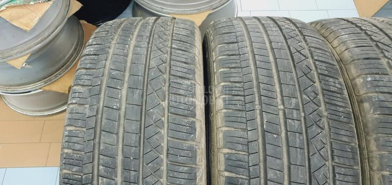 Dunlop 235/60 R18 Zimska