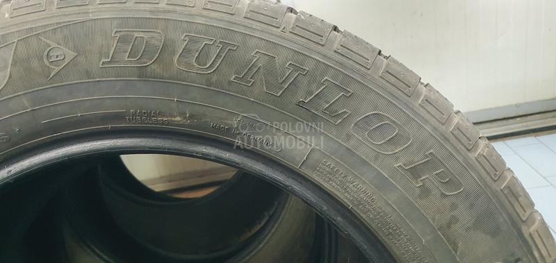 Dunlop 235/60 R18 Zimska