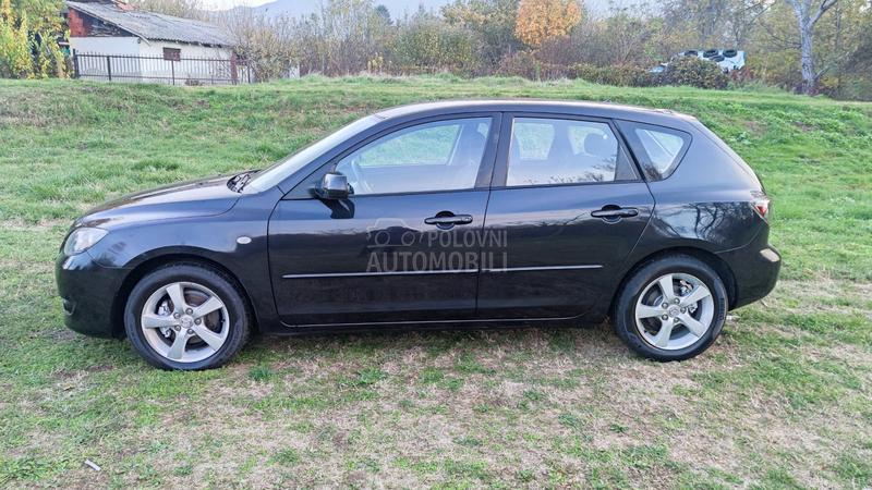 Mazda 3 1.6 i