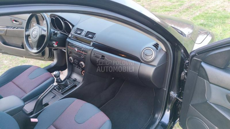 Mazda 3 1.6 i