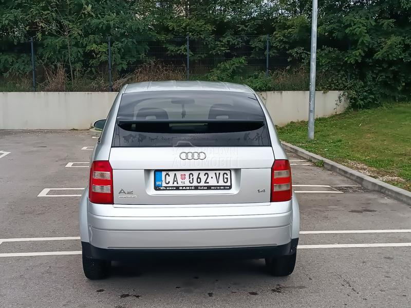 Audi A2 A2 1.4