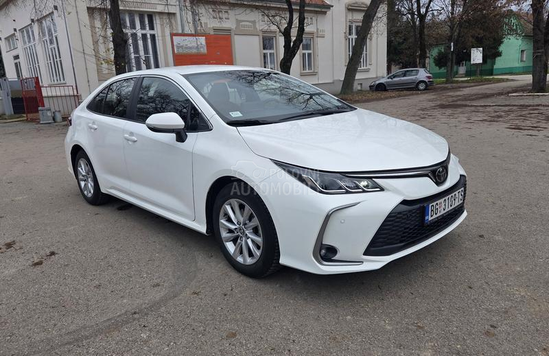 Toyota Corolla 1.5 Luna