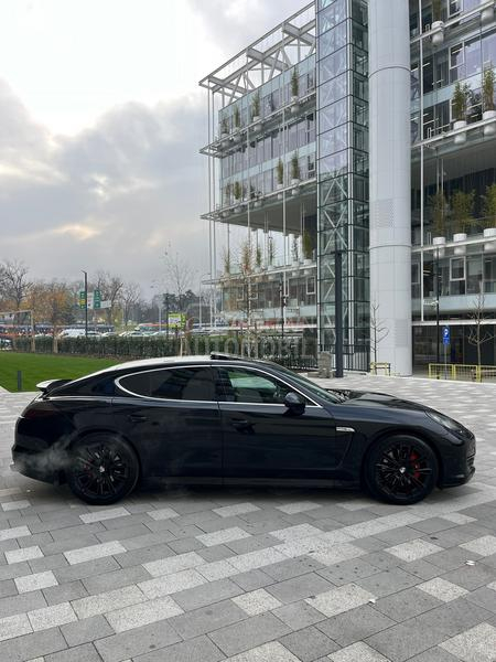 Porsche Panamera S