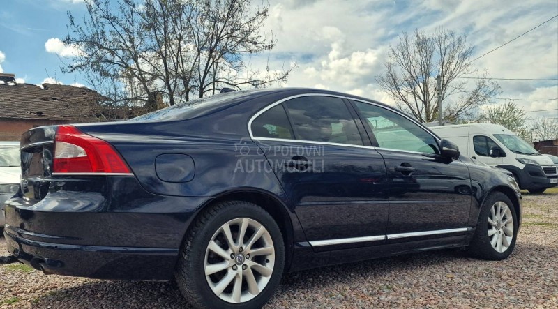 Volvo S80 2.4 D5 Summum