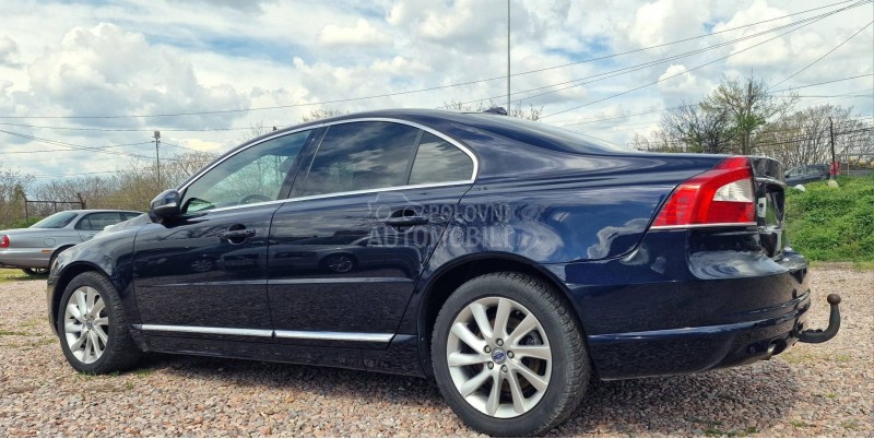 Volvo S80 2.4 D5 Summum