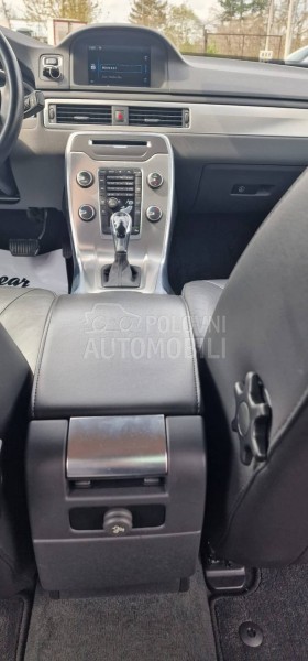 Volvo S80 2.4 D5 Summum