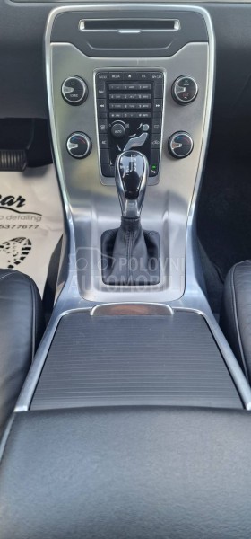 Volvo S80 2.4 D5 Summum