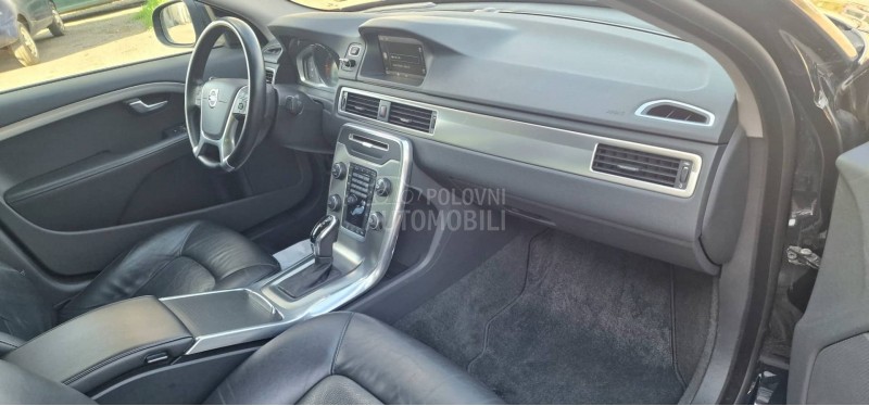 Volvo S80 2.4 D5 Summum