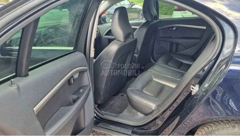 Volvo S80 2.4 D5 Summum
