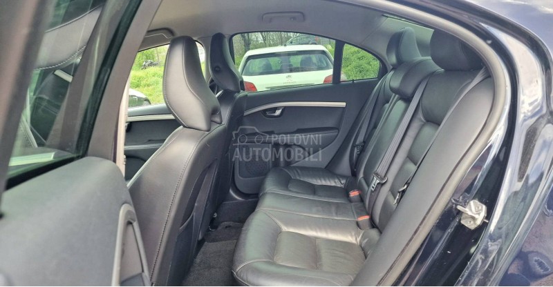 Volvo S80 2.4 D5 Summum