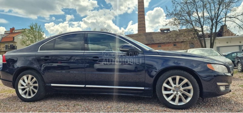 Volvo S80 2.4 D5 Summum