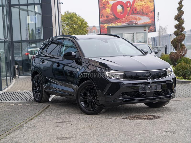Opel Grandland X 1.2Turbo Grand Sport