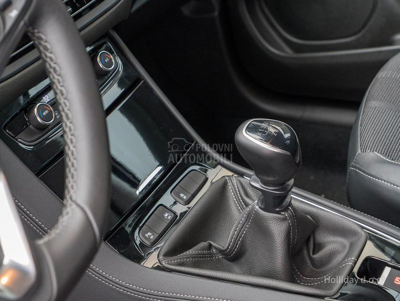 Opel Grandland X 1.2Turbo Grand Sport