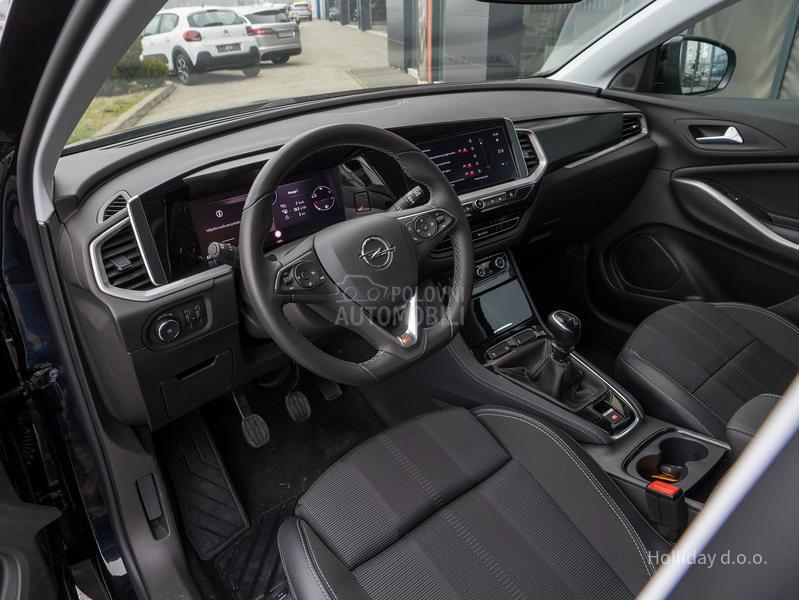 Opel Grandland X 1.2Turbo Grand Sport