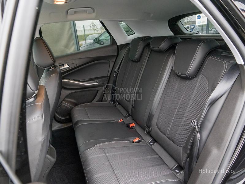 Opel Grandland X 1.2Turbo Grand Sport