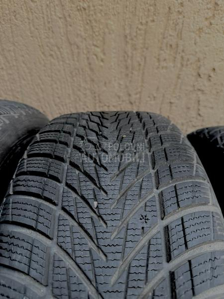 Aluminijumske felne A4 Original/gume2023 17" 5 x 112