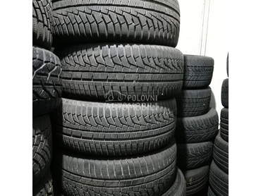 Hankook 225/55 R17 Zimska 