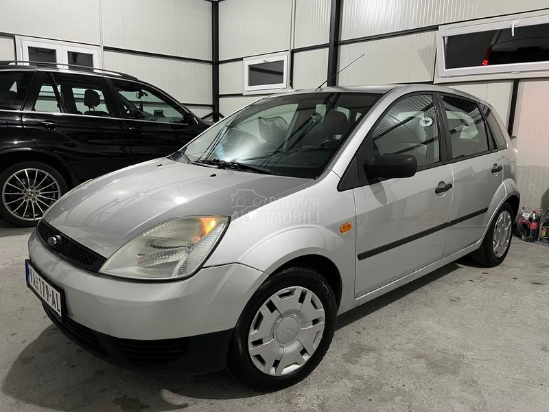 Ford Fiesta 1.4 B 8v