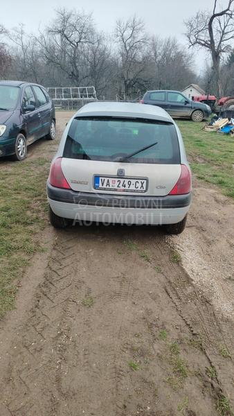Renault Clio 