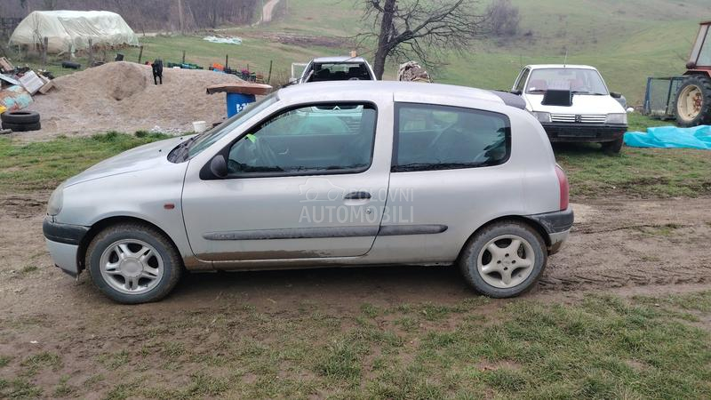 Renault Clio 