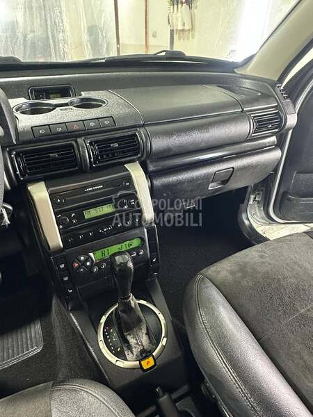 Land Rover Freelander 2.O D4D 4X4  NOV NOV
