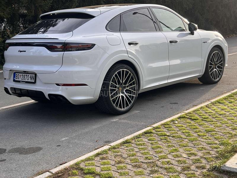 Porsche Cayenne E Hybrid