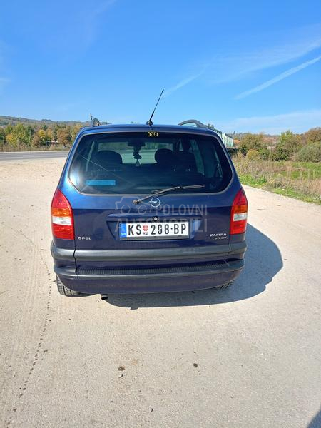 Opel Zafira 2000