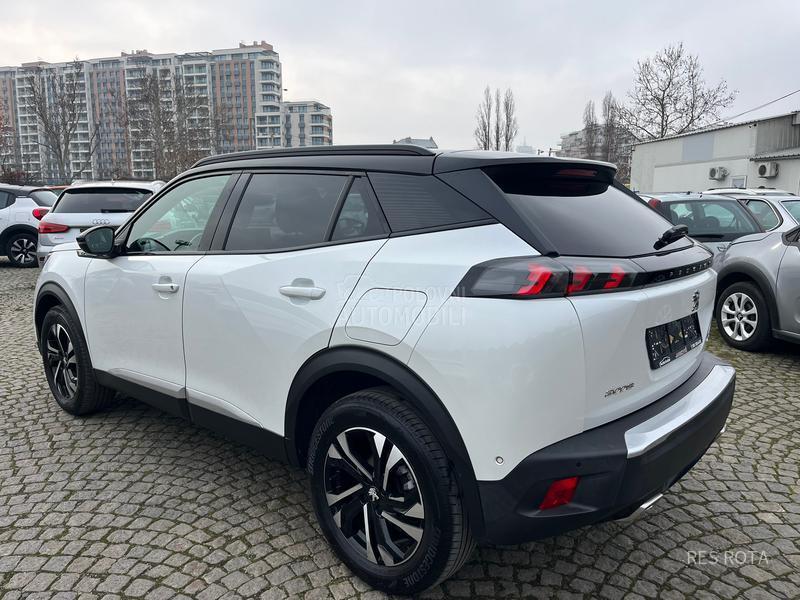 Peugeot 2008 1.2 GT LINE