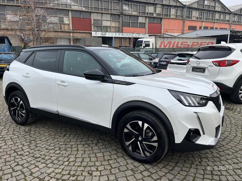 Peugeot 2008 1.2 GT LINE