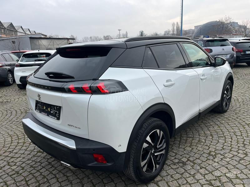 Peugeot 2008 1.2 GT LINE