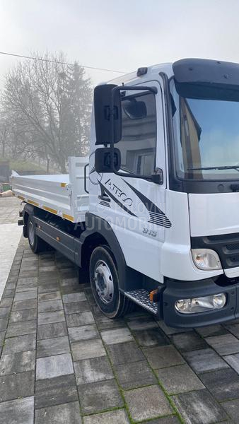 Mercedes Benz atego