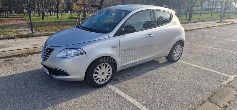 Lancia Ypsilon 1.3 mjtd