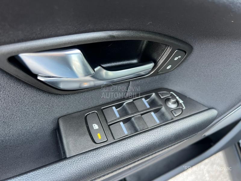 Land Rover Range Rover Evoque 2.0D DYNAMIC PLUS